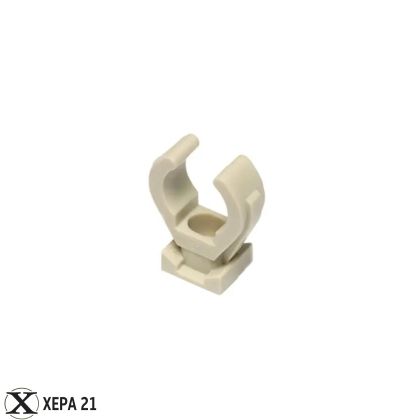 Скоба пластмасова с лента Ø63 